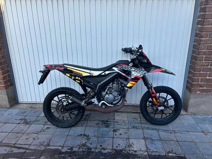 Derbi Senda DRD Racing – 8830 km – 1ste inschrijving 2020, Fietsen en Brommers, Brommers | Derbi, Gebruikt, Maximaal 45 km/u, Ophalen