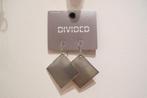 Square shape earrings (H&M), Sieraden, Tassen en Uiterlijk, Oorbellen, Overige materialen, Ophalen of Verzenden, Grijs, Hangers