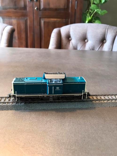 Märklin 37002 (mfx) H0 Diesellocomotief BR 211 van de DB, Hobby en Vrije tijd, Modeltreinen | H0, Zo goed als nieuw, Locomotief