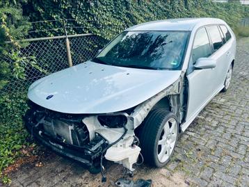 Saab 9-3 onderdelen + Een Saab 9-3 estate diesel rijdende beschikbaar voor biedingen
