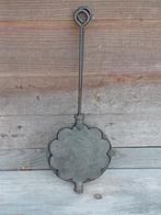 Traditioneel wafelijzer., Antiek en Kunst, Ophalen of Verzenden