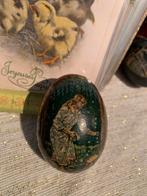 Antiek pasen blik Automaten Ei, Diversen, Pasen, Gebruikt, T, Ophalen of Verzenden, N