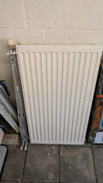 Radiator te koop, Doe-het-zelf en Verbouw, Verwarming en Radiatoren, Ophalen, Radiator, Minder dan 60 cm, Zo goed als nieuw
