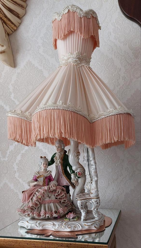 Barok Lamp met Porseleinen Beeld, Antiek en Kunst, Antiek | Lampen, Ophalen