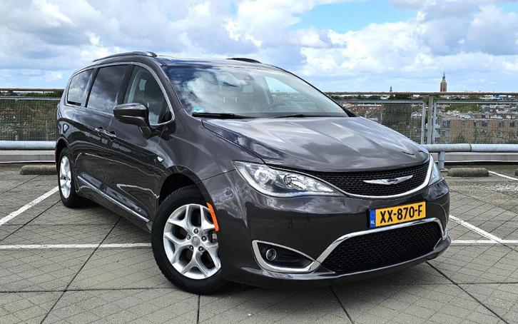 Chrysler Pacifica / Grand Voyager 3.6 V6 2017 (7-persoons!), Auto's, Chrysler, Bedrijf, Pacifica, ABS, Achteruitrijcamera, Airbags