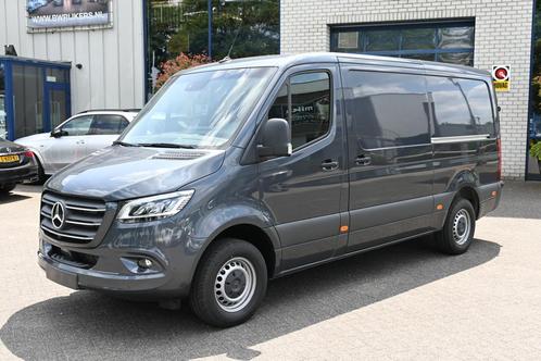 Mercedes-Benz Sprinter 319 CDI L2H1 Vele opties 3500 kg Trek, Auto's, Bestelauto's, Te koop, ABS, Achteruitrijcamera, Adaptive Cruise Control