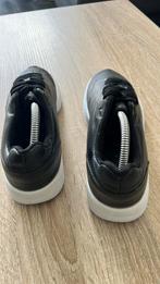 Sportschoenen maat 40, Verzenden, Zo goed als nieuw, Schoenen