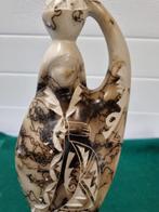 beeld vrouw met waterkruik keramiek, Verzamelen, Beelden en Beeldjes, Ophalen of Verzenden