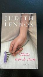 Judith Lennox - Stilte voor de storm, Ophalen of Verzenden, Zo goed als nieuw, Judith Lennox