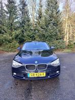 BMW 1-Serie 118I 125KW 5DR Aut8 2013 Zwart, 65 €/maand, Achterwielaandrijving, 4 cilinders, Zwart