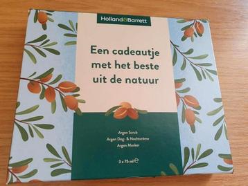 Nieuw cadeau set Nature care Argan beschikbaar voor biedingen