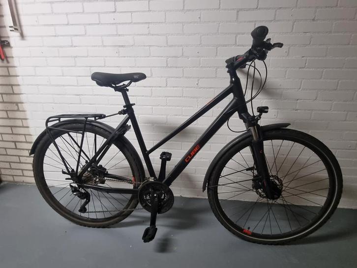 Cube Nature 54 cm Deore XT hybride damesfiets rijklaar, Fietsen en Brommers, Fietsen | Dames | Sportfietsen en Toerfietsen, Zo goed als nieuw