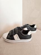 Prada kids sneakers maat 32, Kinderen en Baby's, Ophalen, Zo goed als nieuw, Meisje
