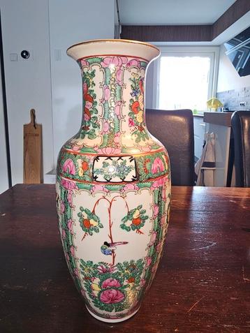 Antieke Chinese vaas - Rose Canton beschikbaar voor biedingen