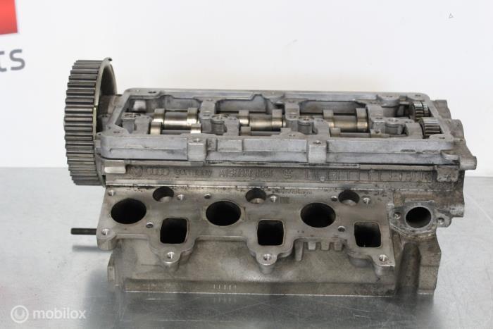 Cilinderkop van een Volkswagen Polo, Gebruikt, -, Volkswagen, -