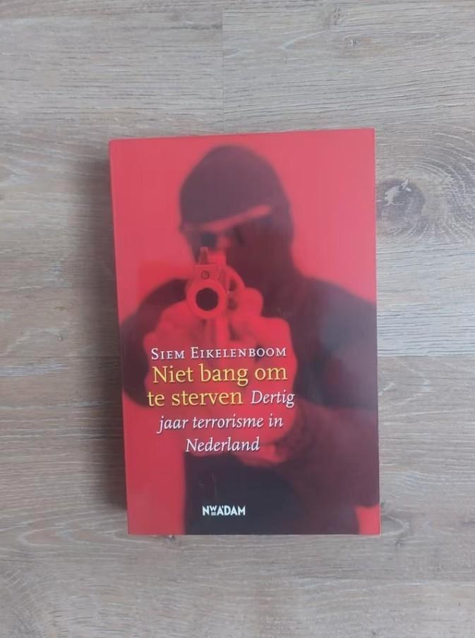 Niet bang om te sterven (True Crime) door S. Eikelenboom, Boeken, Biografieën, Zo goed als nieuw, Overige, Ophalen of Verzenden