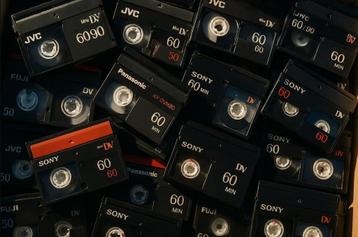  Digitaliseer uw oude Hi8, MiniDV, DVD etc!  beschikbaar voor biedingen