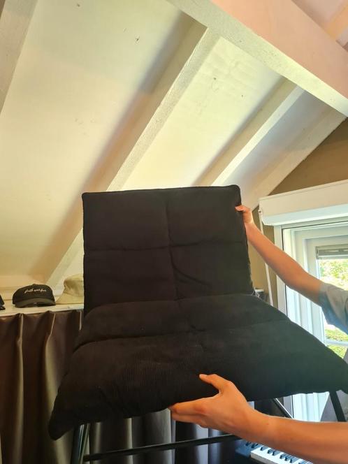 Zwarte Stoel - Zo goed als nieuw!, Huis en Inrichting, Stoelen, Zo goed als nieuw, Eén, Metaal, Stof, Zwart, Ophalen of Verzenden