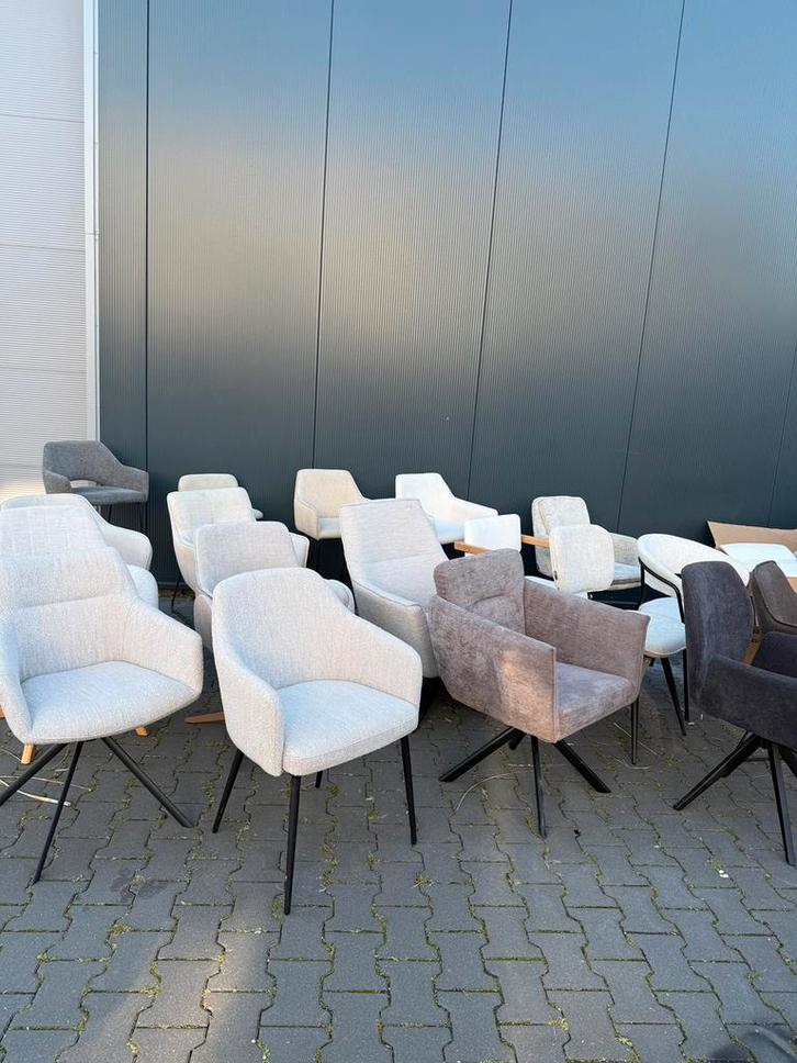 Nieuwe losse eetkamerstoelen 80 + stuks partij, Huis en Inrichting, Stoelen, Zo goed als nieuw, Vijf, Zes of meer stoelen, Metaal