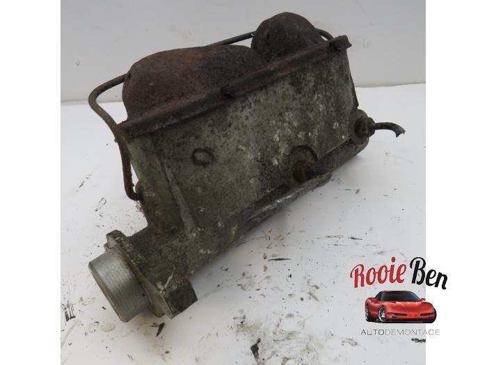 Hoofdremcilinder van een Jeep Cherokee, Jeep, Gebruikt, -, -