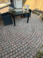 Gratis, zelf eruit halen en meenemen!, Tuin en Terras, Tegels en Klinkers, Ophalen, Zo goed als nieuw, 10 m² of meer, Beton