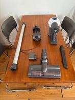 Dyson V6 Snoerloze Stofzuiger, Gebruikt, Stofzuiger, Ophalen of Verzenden, Minder dan 1200 watt
