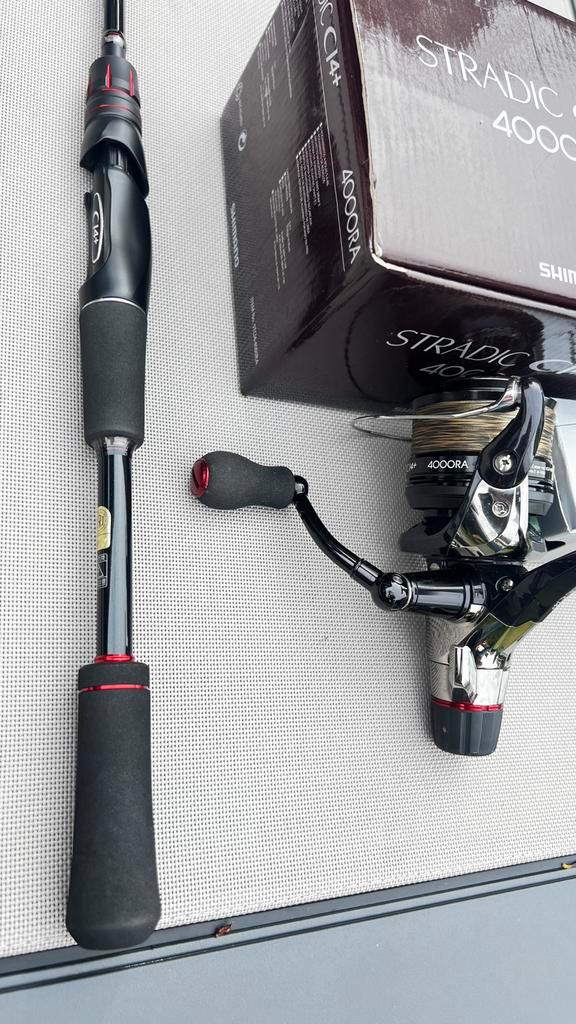 Shimano Zodias 268ML-2 203cm 4-12g spinhengel en molen, Watersport en Boten, Hengelsport | Roofvissen, Zo goed als nieuw, Werphengel