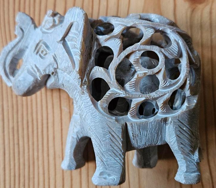 Olifant Beeld - Decoratief, Verzamelen, Beelden en Beeldjes, Zo goed als nieuw, Dier, Ophalen of Verzenden