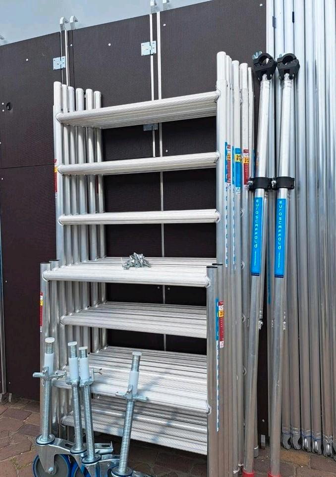 Te koop professionele rolsteiger nieuw 8.20 werkhoogte, Doe-het-zelf en Verbouw, Steigers, Nieuw, Rolsteiger of Kamersteiger, 5 meter of hoger