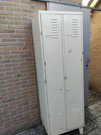 Vintage lockerkast, Huis en Inrichting, Ophalen, Zo goed als nieuw
