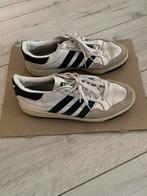 Adidas sneakers maat 42, Ophalen of Verzenden, Zo goed als nieuw