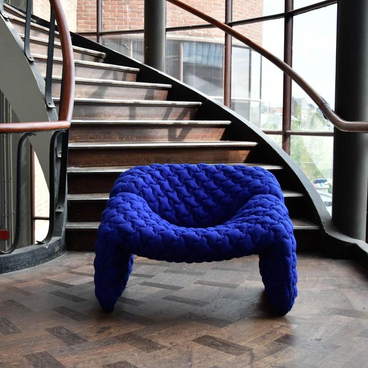 Artifort Groovy Fauteuil, Huis en Inrichting, Fauteuils, Zo goed als nieuw, Stof, 50 tot 75 cm, 75 tot 100 cm, Ophalen of Verzenden