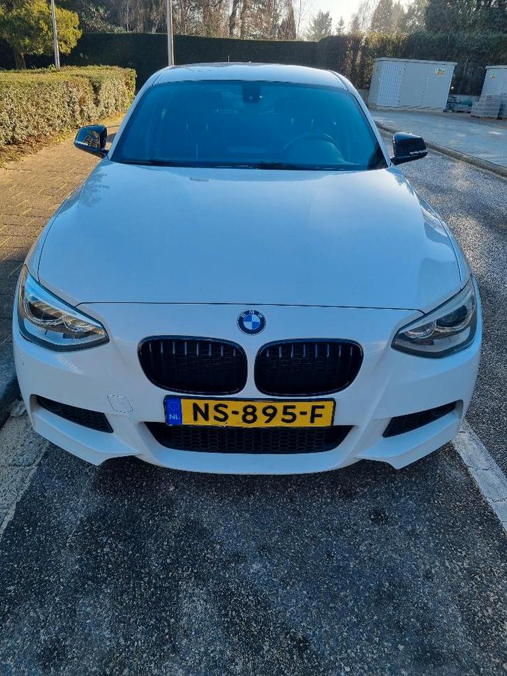 BMW 1-Serie 2.0 116D 5DR 85KW 2012 Wit, Auto's, BMW, Particulier, 1-Serie, ABS, Airbags, Airconditioning, Bluetooth, Boordcomputer