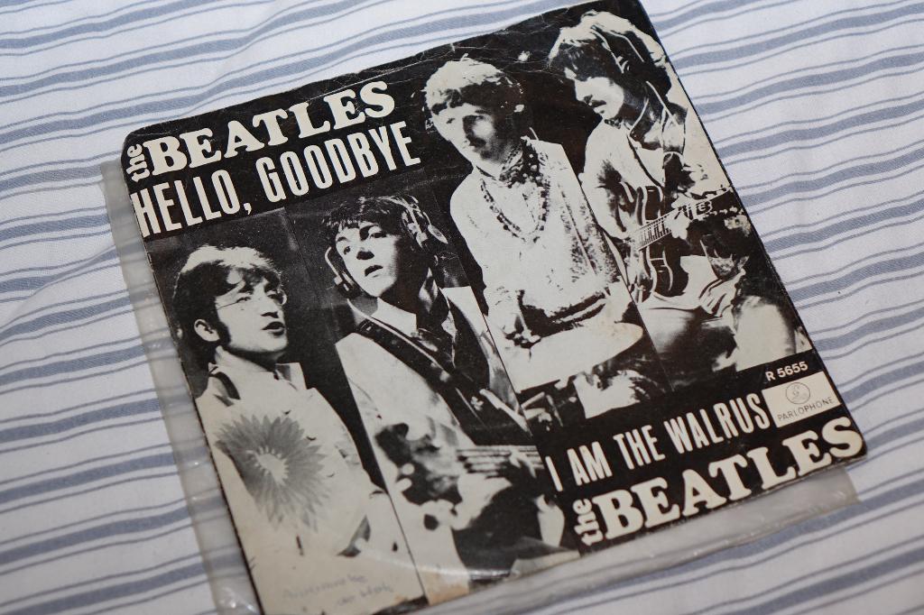 single Beatles hello goodbuy / i am the walrus, Verzenden, Gebruikt, Pop, Single