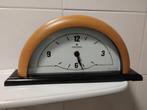 Vintage Junghans quartz bureau klok, Ophalen of Verzenden