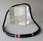 Kett. KT16: Mooie Zwarte Schelp ketting-42½cm. met -Rood-wit, Verzenden, Nieuw, Zwart, Steen of Mineraal