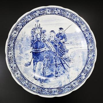 Delfts blauw wandbord van Royal Sphinx beschikbaar voor biedingen