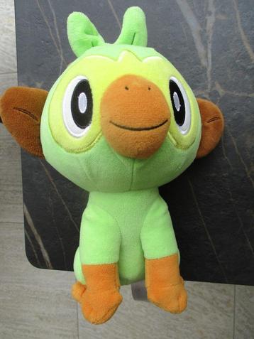 Pokémon groen aapje Grookey knuffel 21 cm beschikbaar voor biedingen