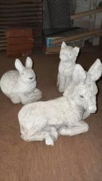 3 tuinbeeldjes, konijn, ezel, poes, Ophalen, Gebruikt, Dier
