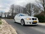 BMW 1-Serie 2.0 120D 5DR Aut8 2007 Wit Youngtimer, Auto's, BMW, Achterwielaandrijving, 1995 cc, 4 cilinders, Leder