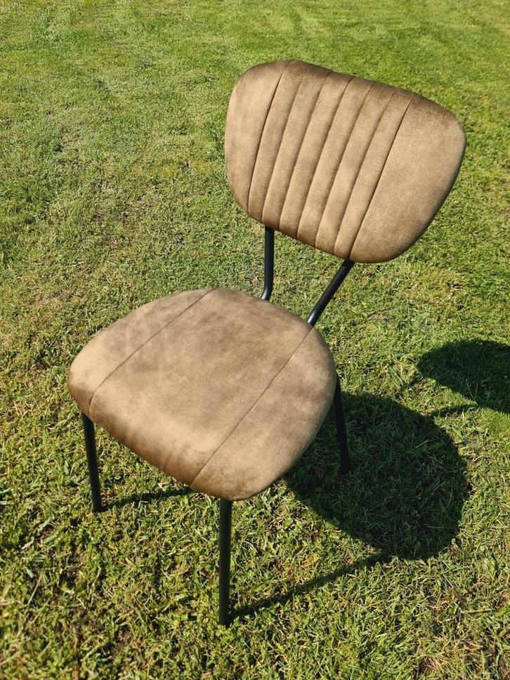 Tot ruim 50% korting! Nieuwe eetkamerstoelen lichtgroen, Huis en Inrichting, Stoelen, Nieuw, Vijf, Zes of meer stoelen, Metaal