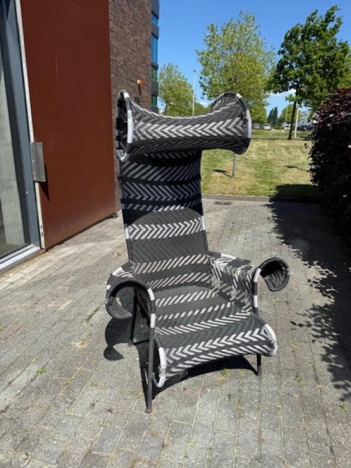 Design buiten stoel, Huis en Inrichting, Stoelen, Gebruikt, Eén, Kunststof, Grijs, Ophalen