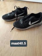 Nike sportschoenen, Sport en Fitness, Loopsport en Atletiek, Hardloopschoenen, Nike, Zo goed als nieuw, Ophalen