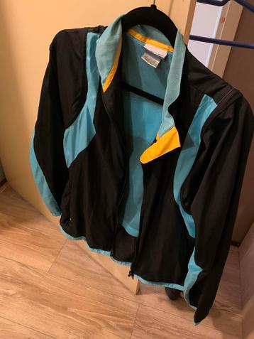 Reebok trainingsjasje  €10 beschikbaar voor biedingen