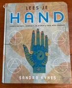 Lees je Hand - Sandra Kynes, Gelezen, Achtergrond en Informatie, Spiritualiteit algemeen, Ophalen of Verzenden