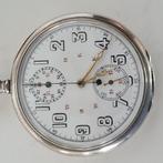 Löbner Berlin Chronograph in Zilveren kast in Top Conditie!, Staal, Zakhorloge, Zo goed als nieuw, Zilver