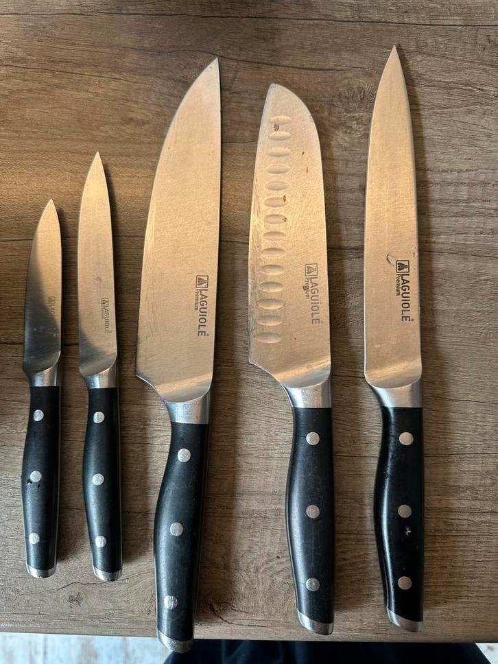 Laguiole Premium messenset – 5-delig met messenblok, Huis en Inrichting, Keuken | Bestek, Zo goed als nieuw, Rvs of Chroom, Ophalen