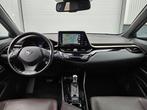 Toyota C-HR 1.8 Hybrid Executive | Bi-tone | Parkeersensoren, Euro 6, 4 cilinders, 122 pk, 26 km/l