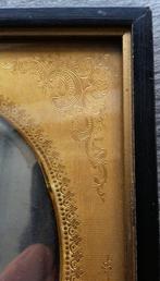 Om 1850 Daguerreotypie Dame Vrouw in een Lijst Amerika USA, Verzamelen, Foto's en Prenten, Gebruikt, Foto, Ophalen of Verzenden