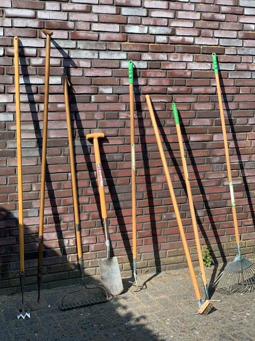 Divers tuingereedschap, voorkeur voor 1 koop., Tuin en Terras, Hand-tuingereedschap, Gebruikt, Overige soorten, Ophalen